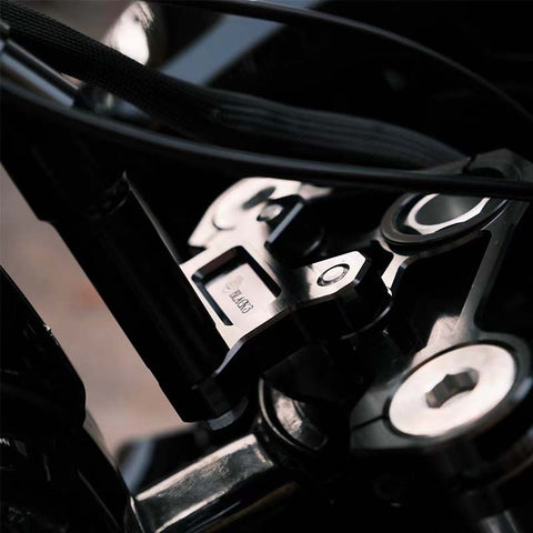 Pull Back Plate