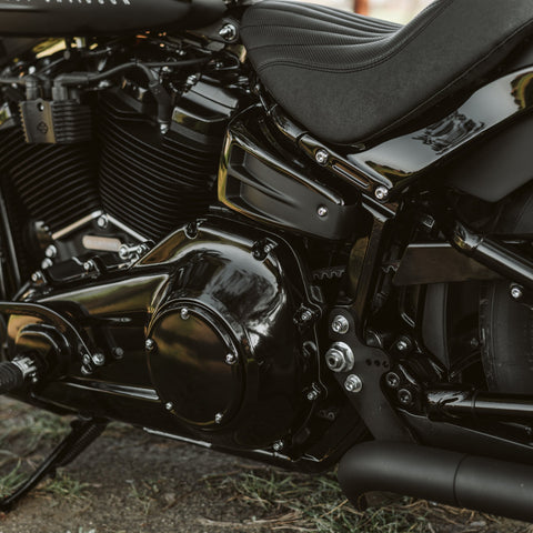 2018-2025 M8 Softail Side Covers "Avenger" For Shock Absorber Without Preload Adjustment Knob