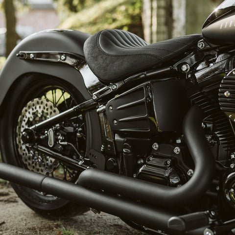 2018-2025 M8 Softail Side Covers "Avenger" For Shock Absorber Without Preload Adjustment Knob