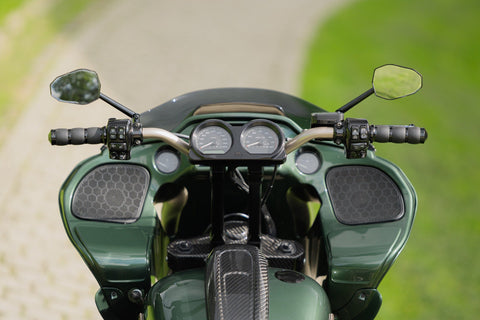 Twill Carbon Fiber Dash Console for Harley Davidson Touring 2021-2023 models