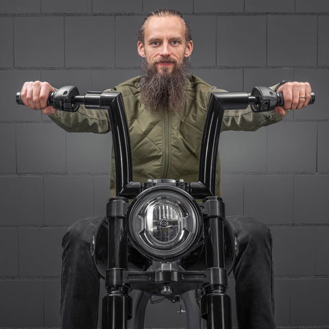 Monarch 2" Fat Bars – Built for Harleys with 1" Risers